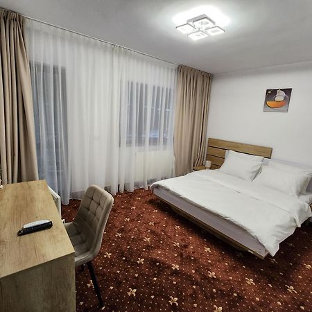 Holiday Houses 锡纳亚 外观 照片